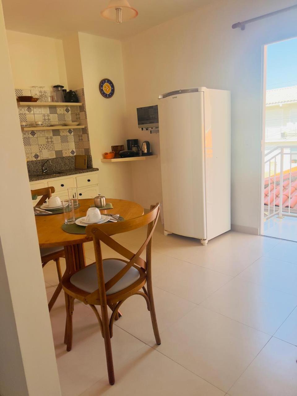 Apartamento - Praia Da Armacao Do Pantano Do Sul - Ar Condicionado ฟลอเรียนอโปลิส ภายนอก รูปภาพ